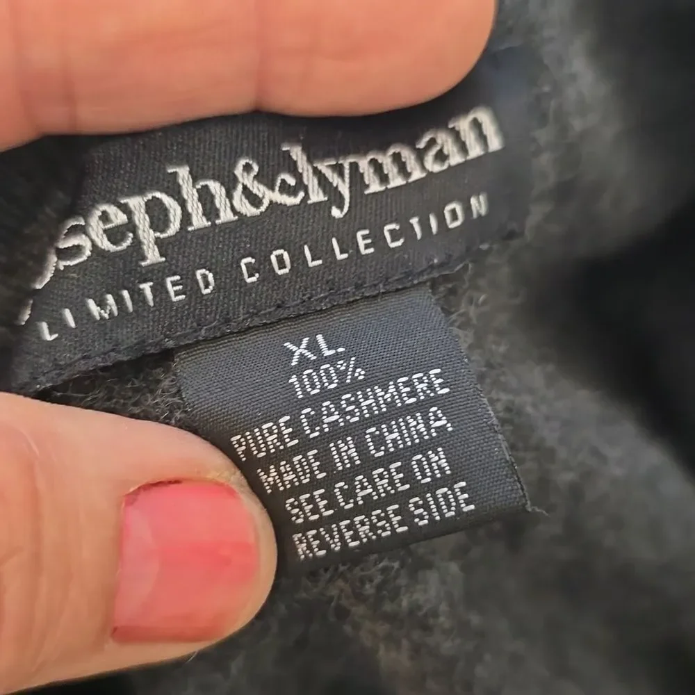 JOSEPH & LYMAN 100% CASHMERE MEN’S V-NECK SWEATER‎ SIZE XL